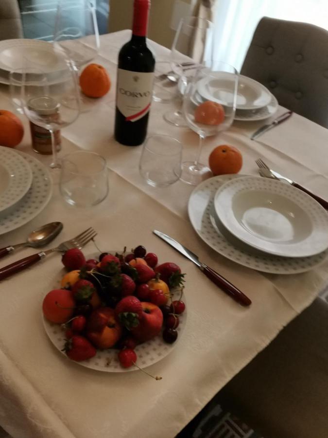 Luxury Apartment Via Genova Palermo Kültér fotó