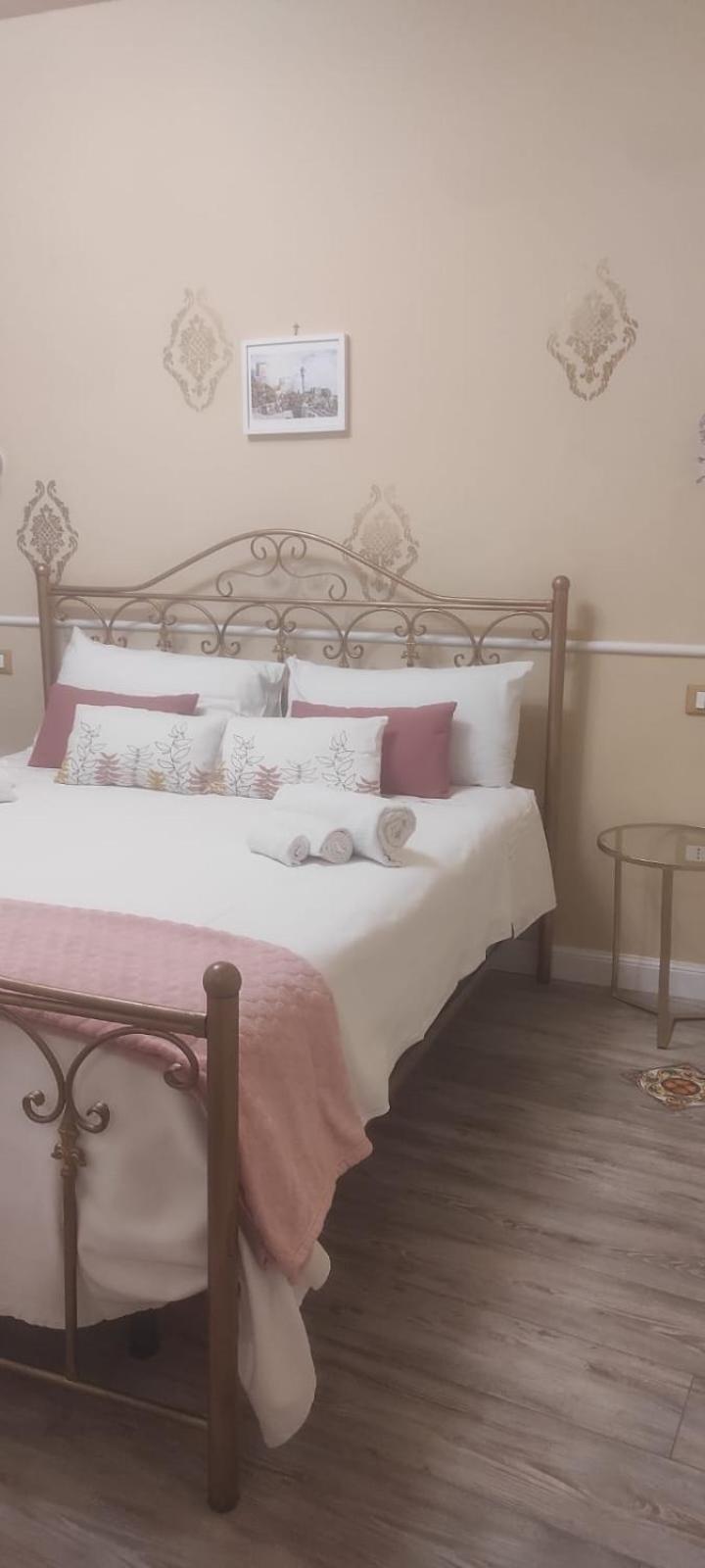 Luxury Apartment Via Genova Palermo Kültér fotó