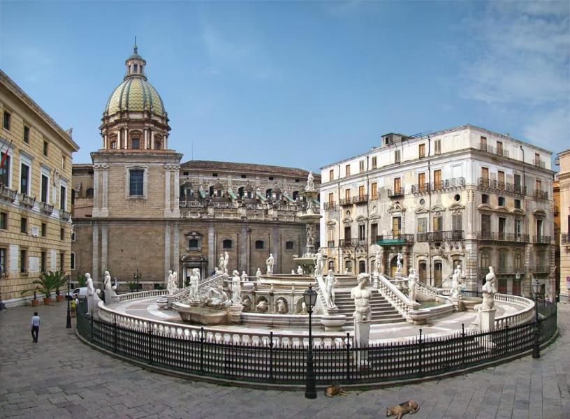 Luxury Apartment Via Genova Palermo Szoba fotó