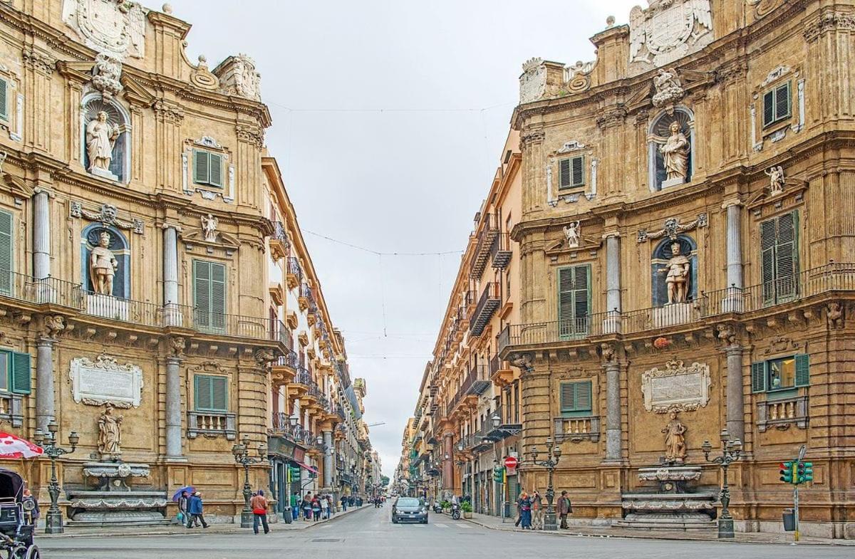 Luxury Apartment Via Genova Palermo Szoba fotó